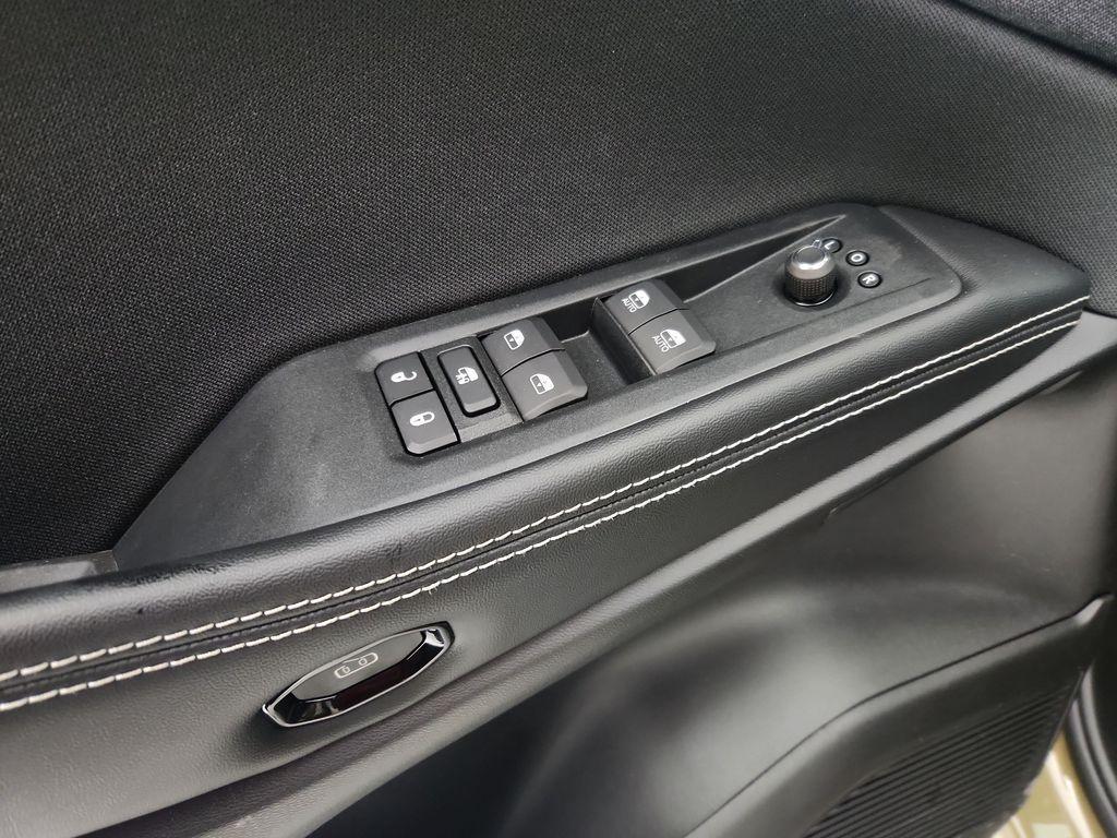 new 2026 Jeep Cherokee car, priced at $39,152