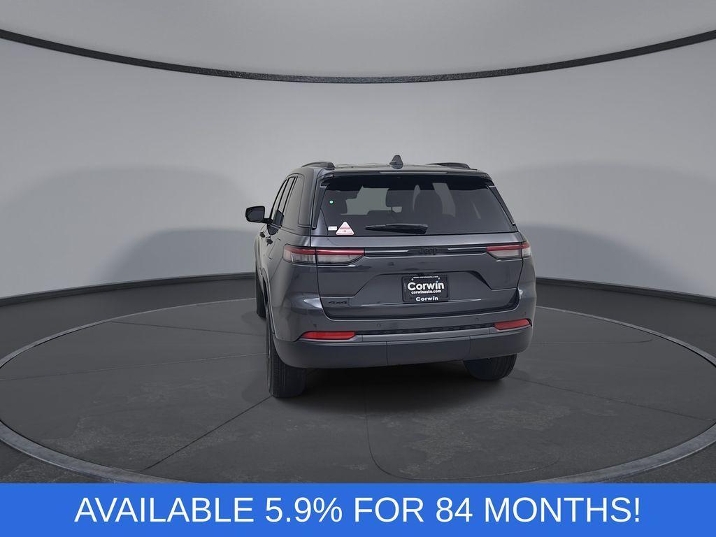 new 2026 Jeep Grand Cherokee car, priced at $45,245