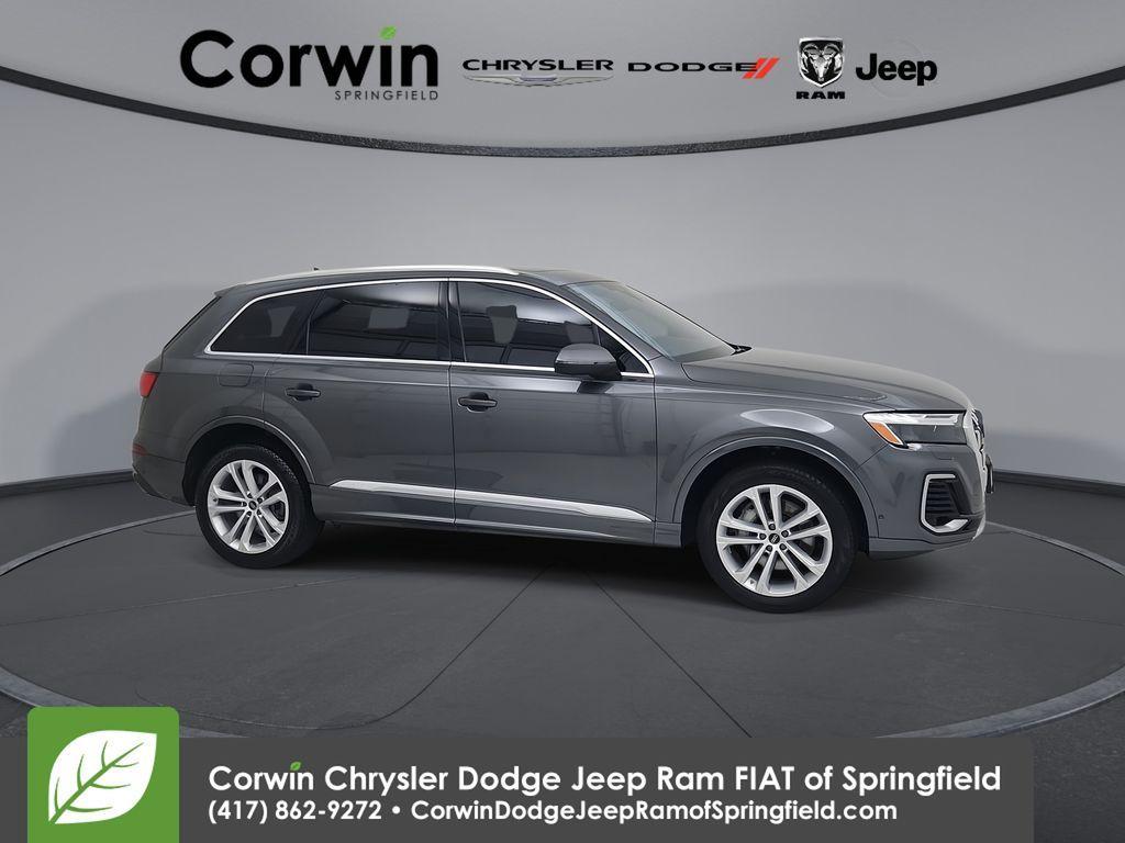 used 2025 Audi Q7 car, priced at $45,900