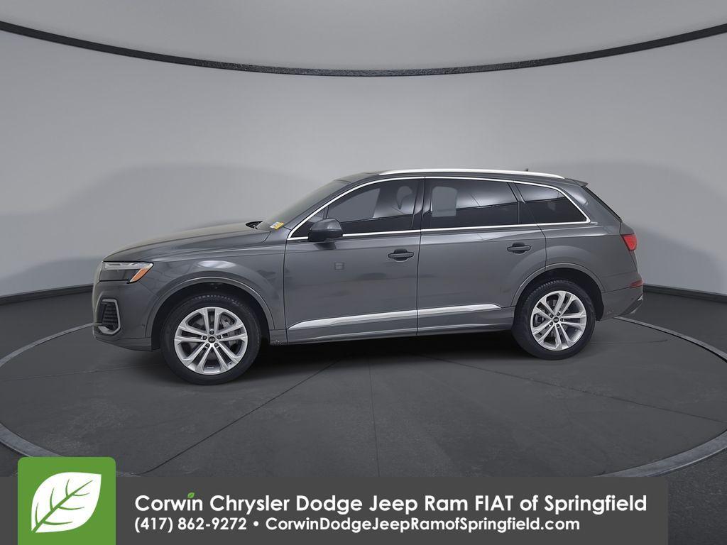 used 2025 Audi Q7 car, priced at $45,900