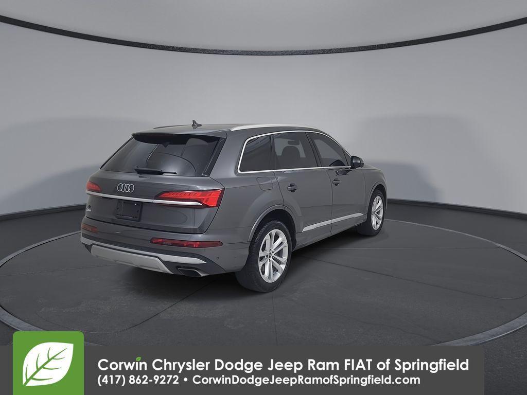 used 2025 Audi Q7 car, priced at $45,900