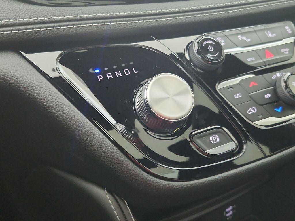 new 2026 Chrysler Pacifica car, priced at $51,788