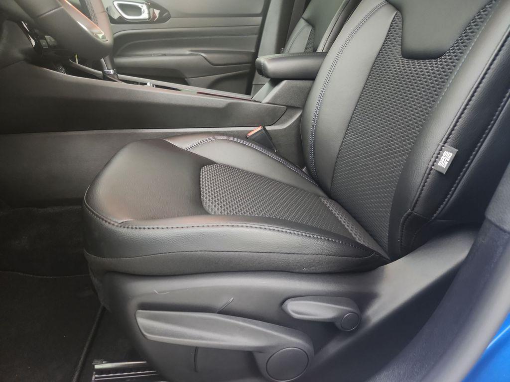 new 2026 Jeep Compass car, priced at $31,731