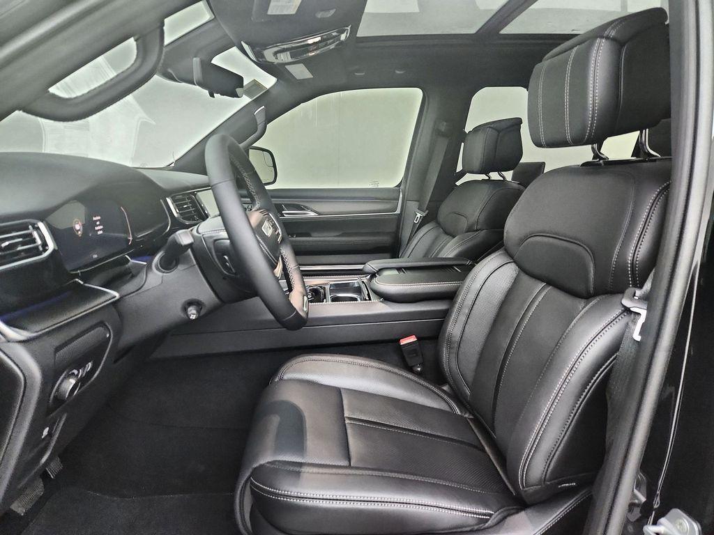 new 2026 Jeep Grand Wagoneer car, priced at $98,366