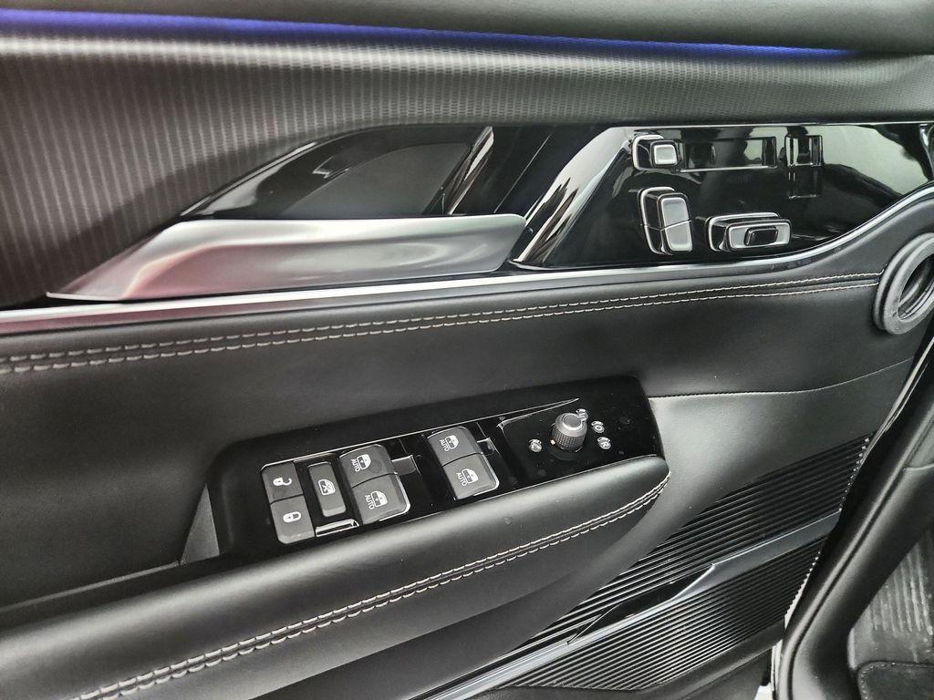 new 2026 Jeep Grand Wagoneer car, priced at $98,366