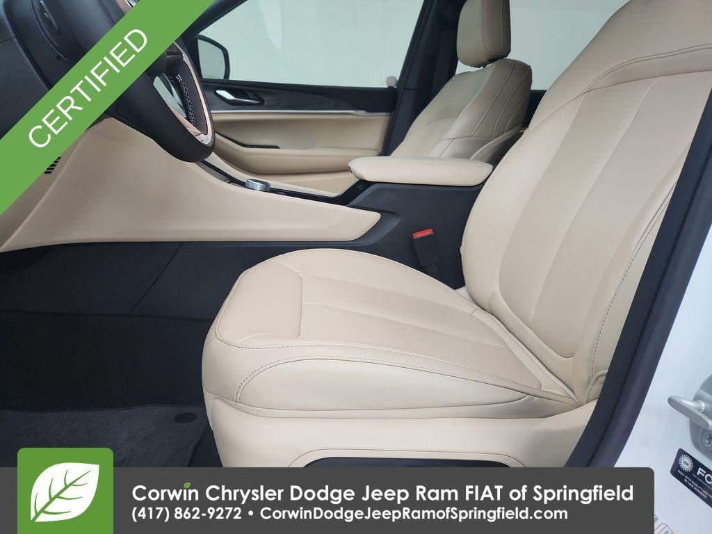 used 2025 Jeep Grand Cherokee L car, priced at $42,078
