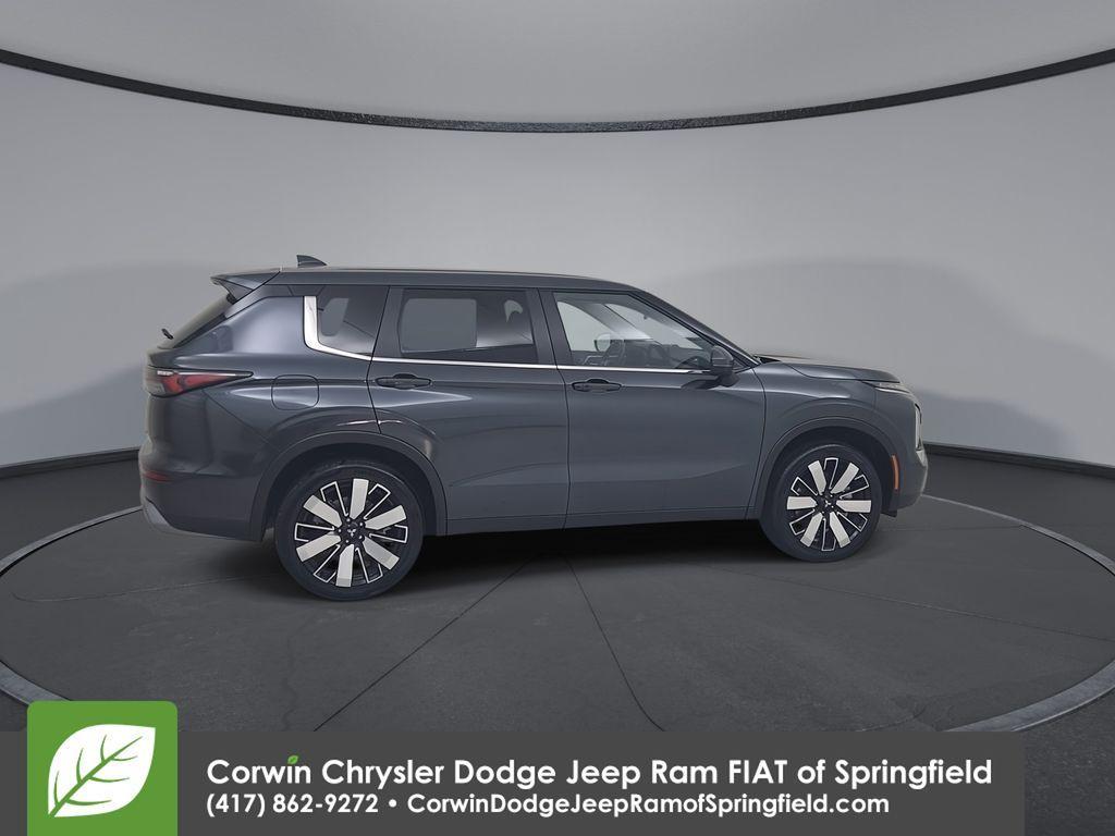 used 2025 Mitsubishi Outlander car, priced at $25,700