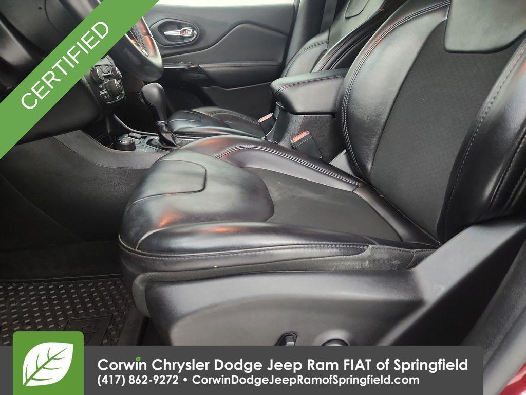 used 2019 Jeep Cherokee car, priced at $14,449