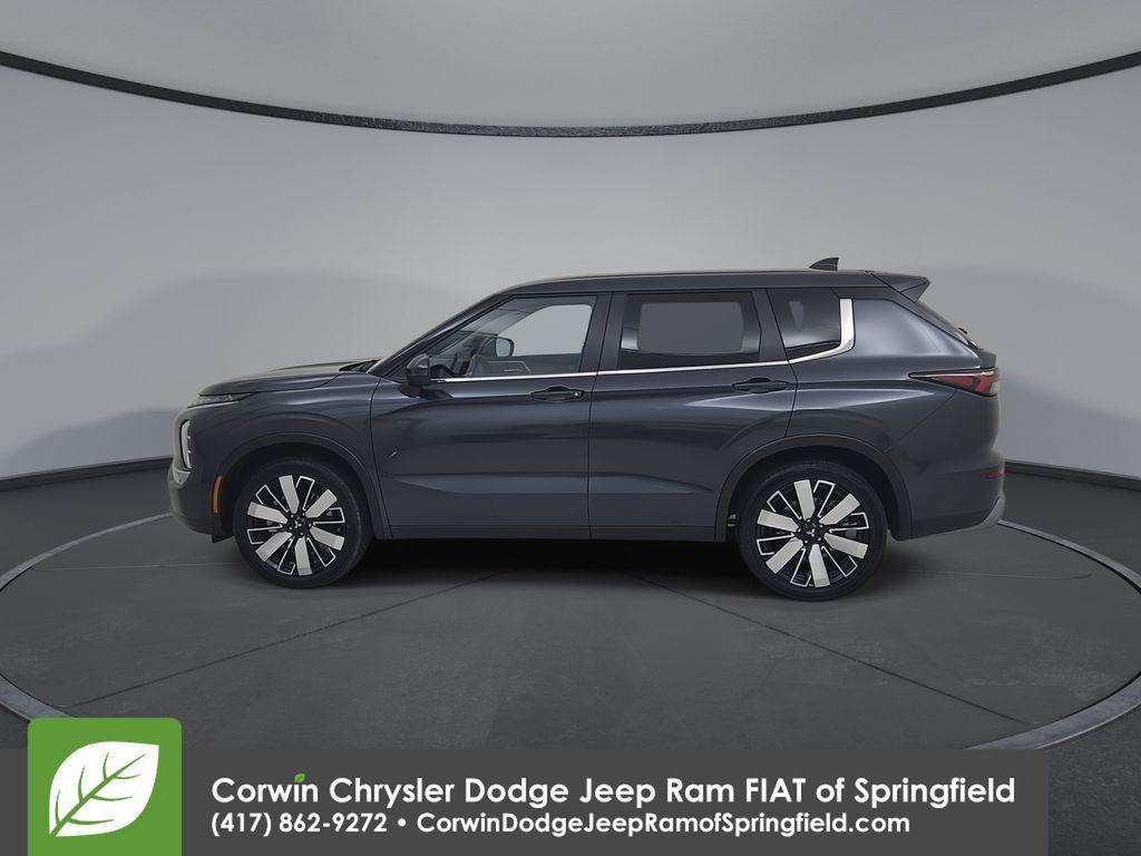 used 2025 Mitsubishi Outlander car, priced at $24,506