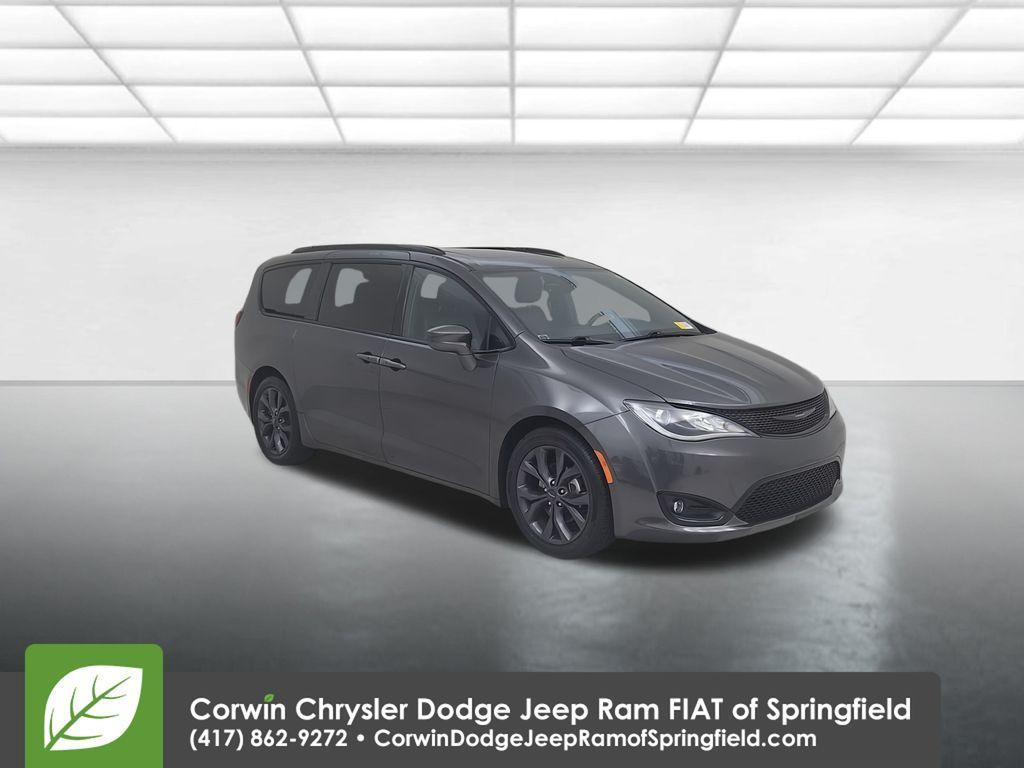 used 2018 Chrysler Pacifica car, priced at $16,496