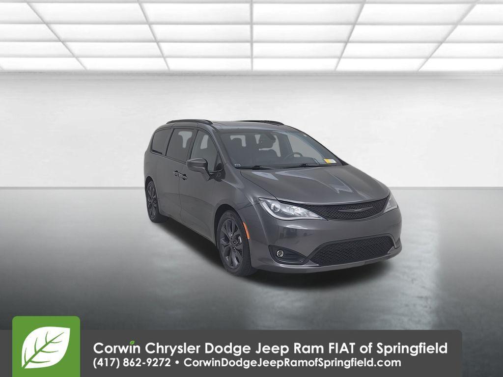 used 2018 Chrysler Pacifica car, priced at $16,496