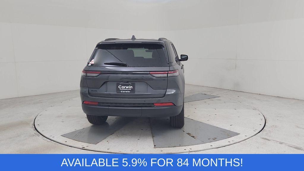 new 2025 Jeep Grand Cherokee car, priced at $44,963