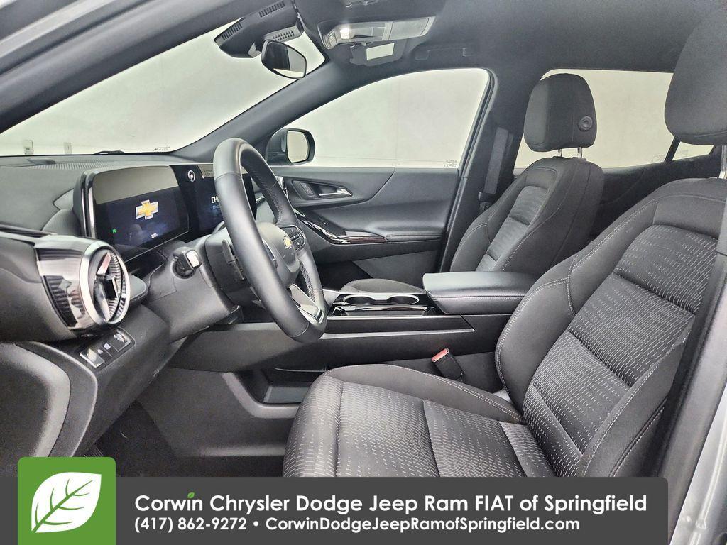 used 2025 Chevrolet Equinox car, priced at $23,488