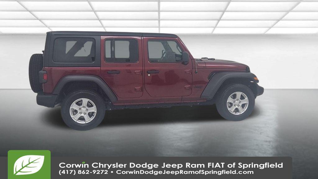 used 2022 Jeep Wrangler Unlimited car, priced at $27,485