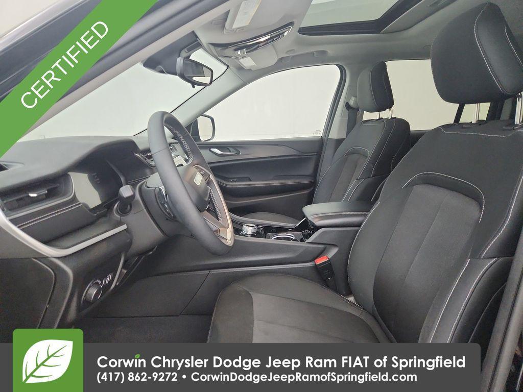 used 2023 Jeep Grand Cherokee car, priced at $26,907