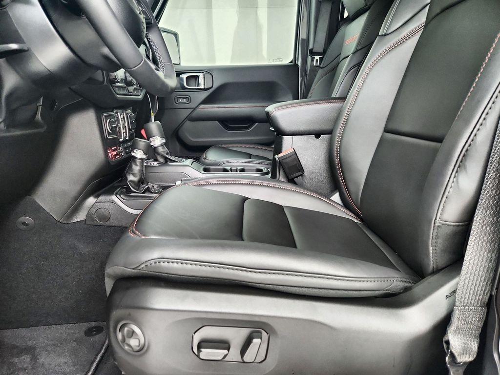 new 2026 Jeep Wrangler car, priced at $58,198