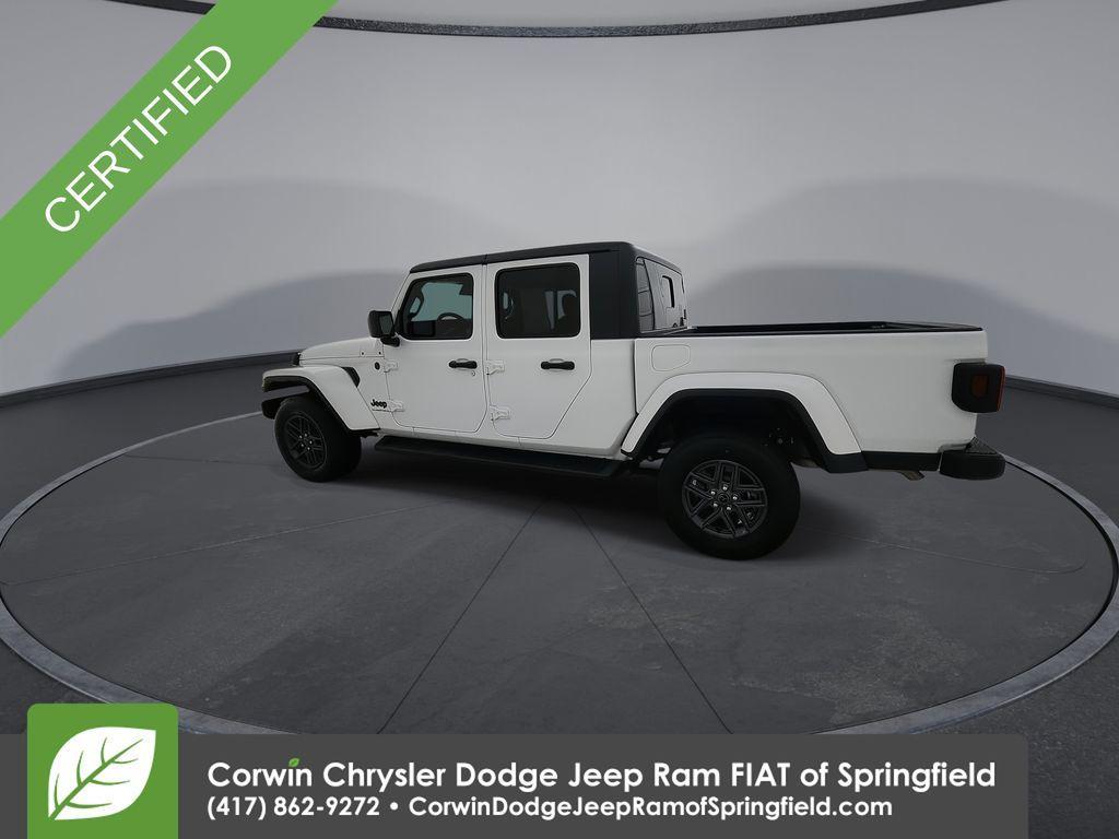 used 2024 Jeep Gladiator car, priced at $36,971