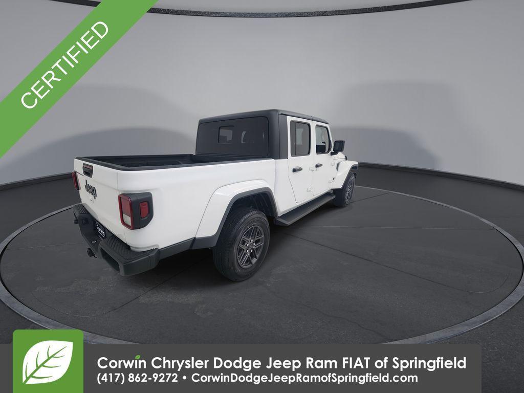 used 2024 Jeep Gladiator car, priced at $36,971