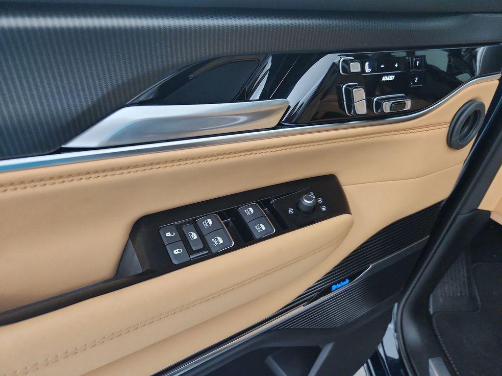 new 2026 Jeep Grand Wagoneer car, priced at $100,732