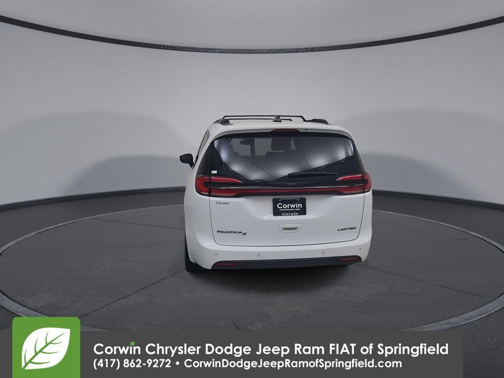 used 2025 Chrysler Pacifica car, priced at $33,300