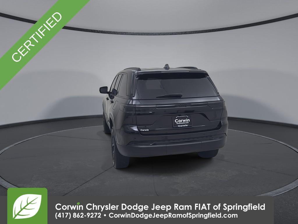 used 2024 Jeep Grand Cherokee car, priced at $30,379