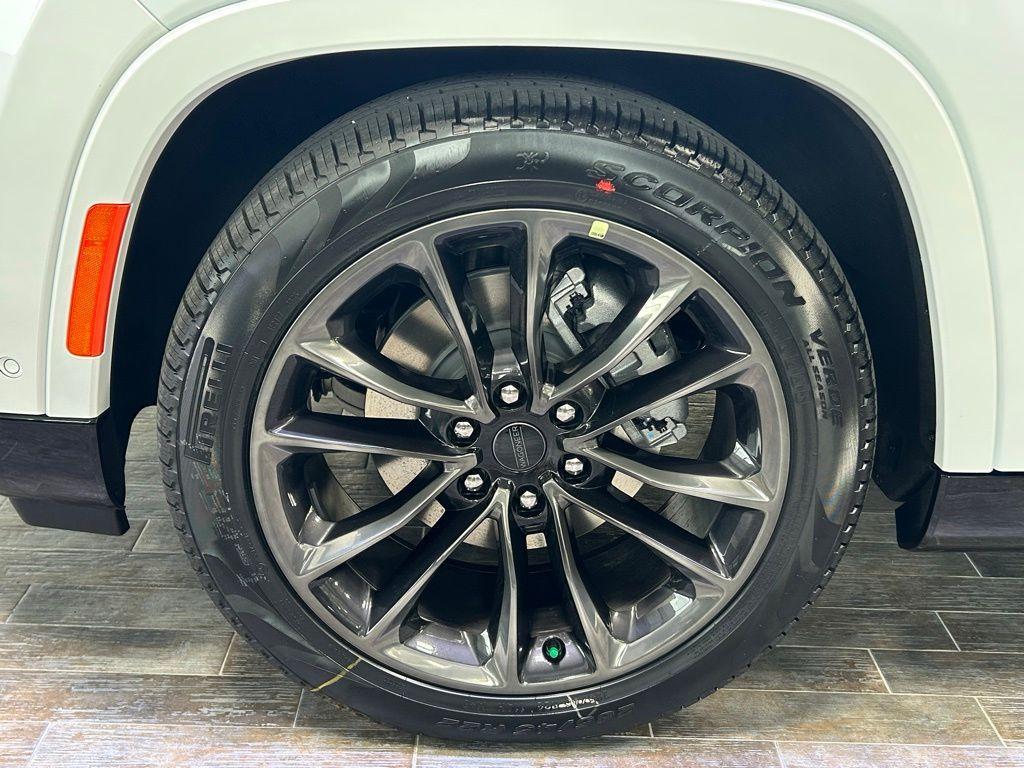 new 2025 Jeep Grand Wagoneer car, priced at $102,884