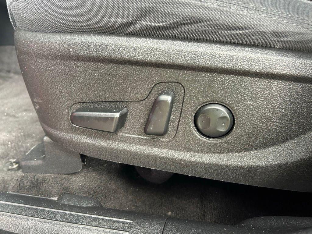 used 2022 Hyundai Santa Fe car, priced at $22,499