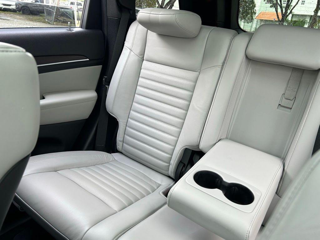 used 2018 Jeep Grand Cherokee car, priced at $18,996