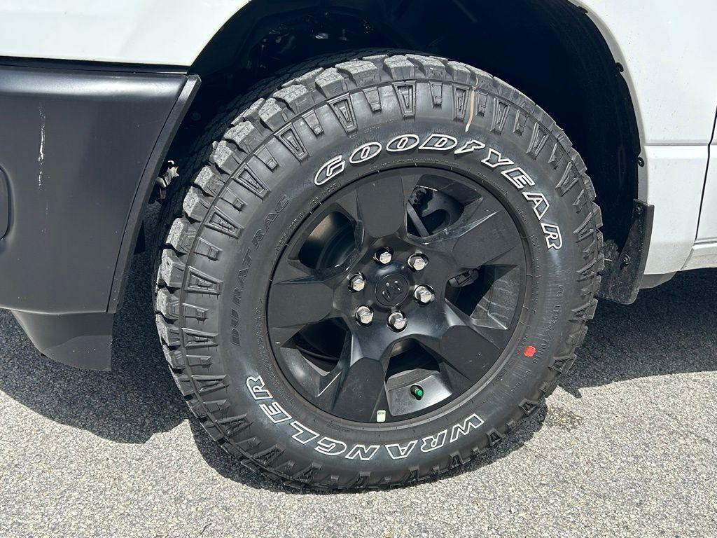 new 2026 Ram 1500 car, priced at $45,611