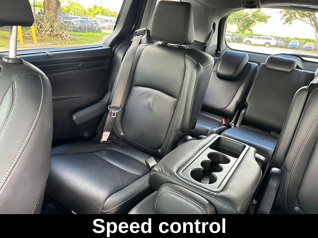 used 2024 Honda Odyssey car, priced at $30,996