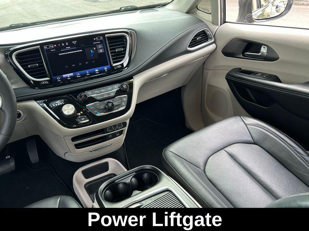 used 2022 Chrysler Pacifica car, priced at $30,977