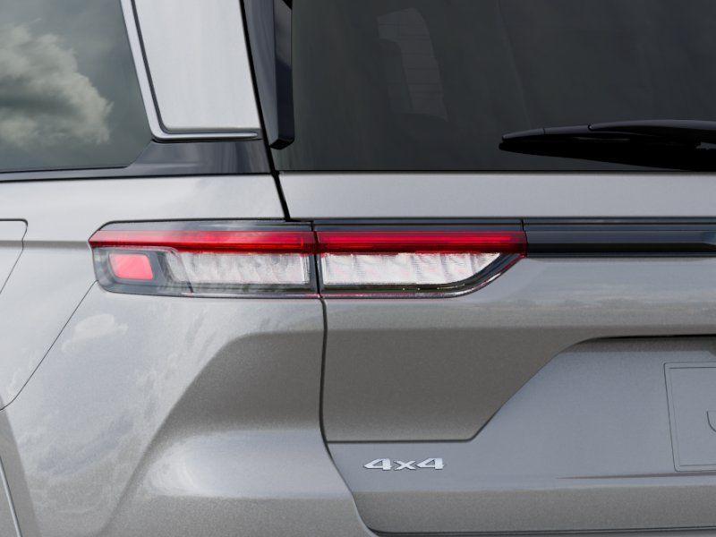 new 2026 Jeep Grand Cherokee car, priced at $48,963