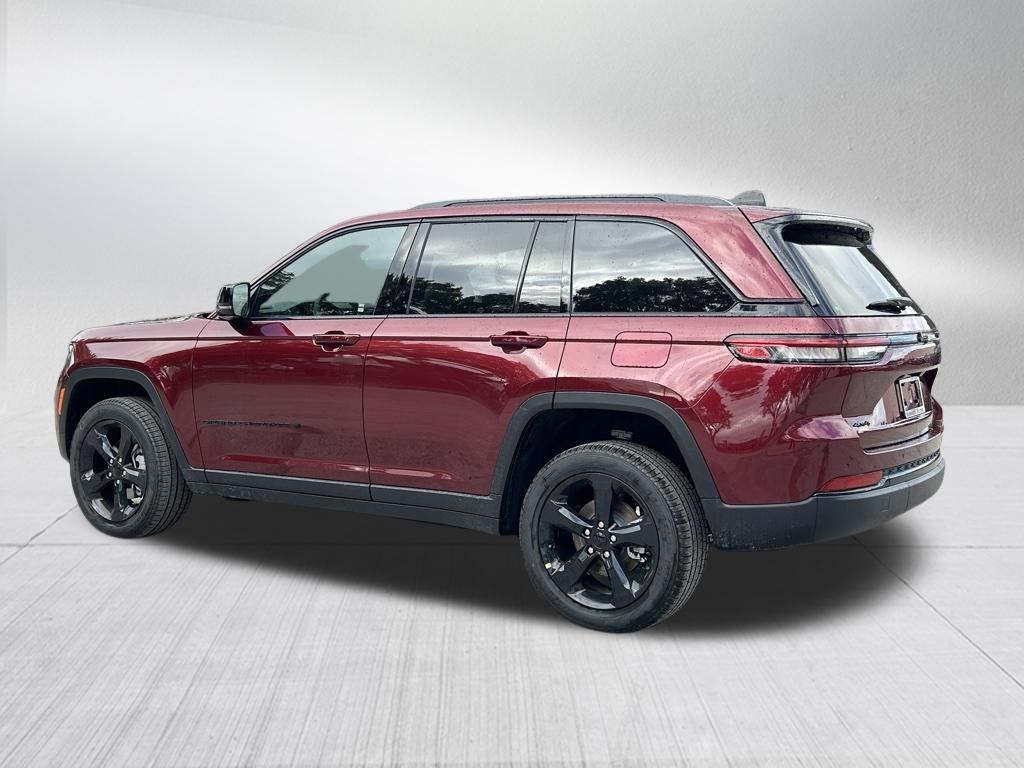new 2025 Jeep Grand Cherokee car, priced at $41,398