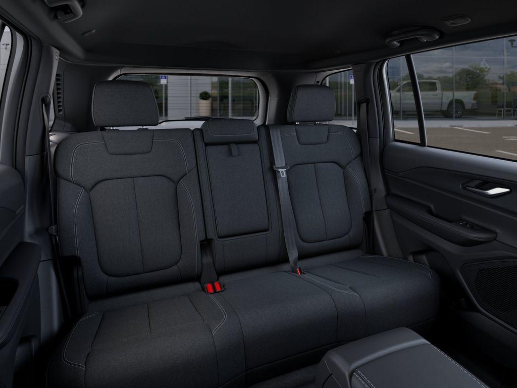 new 2026 Jeep Grand Cherokee car, priced at $37,437