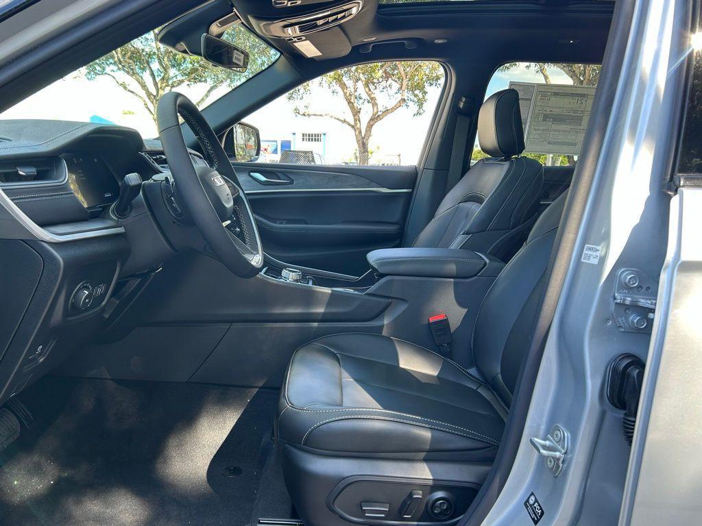 new 2025 Jeep Grand Cherokee L car, priced at $45,310