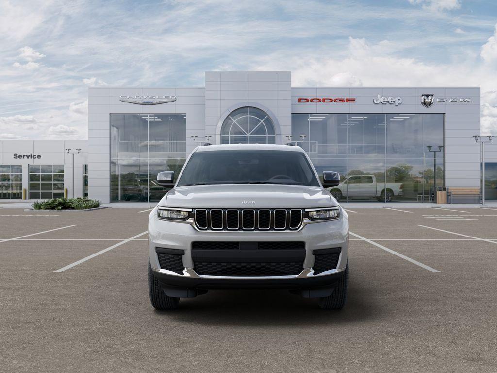 new 2025 Jeep Grand Cherokee L car, priced at $32,879