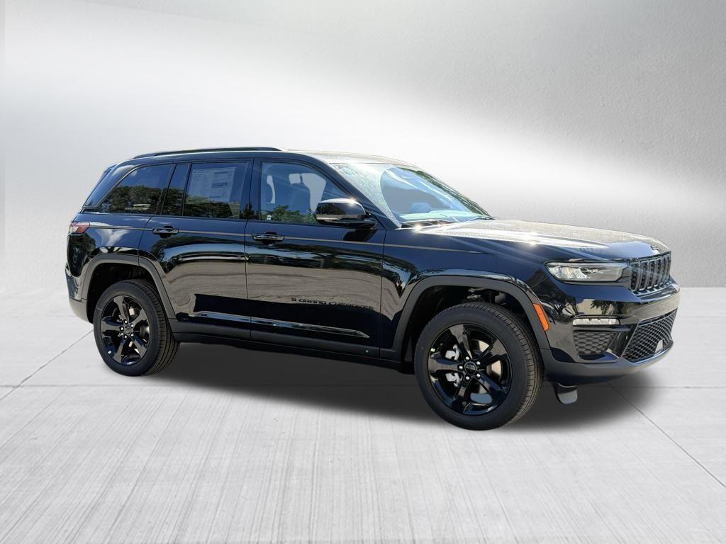 new 2025 Jeep Grand Cherokee car, priced at $39,148