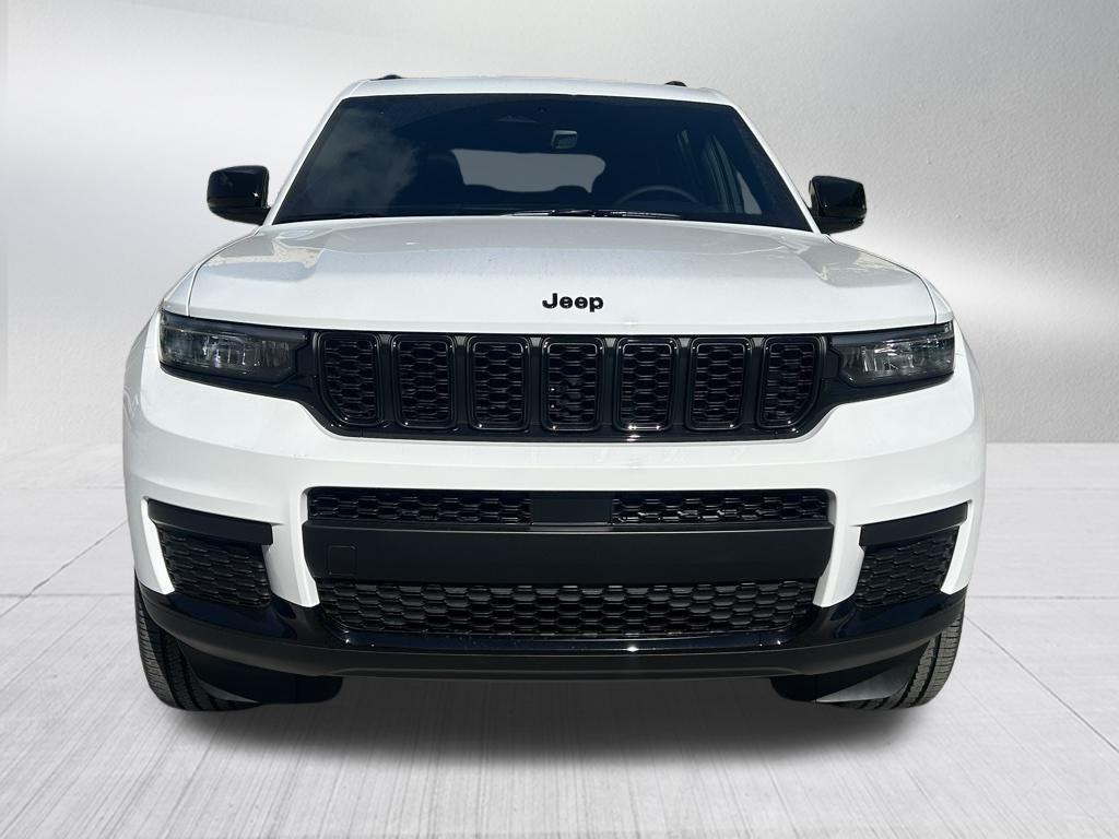 new 2025 Jeep Grand Cherokee L car, priced at $40,300