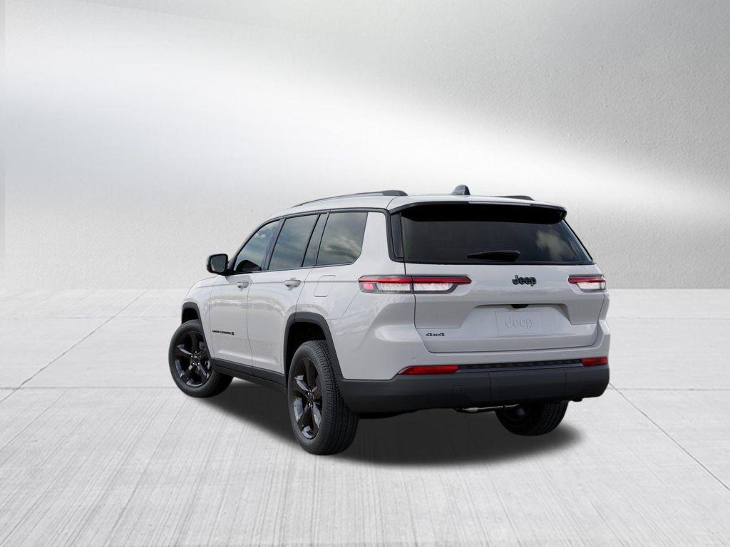 new 2025 Jeep Grand Cherokee L car, priced at $40,300