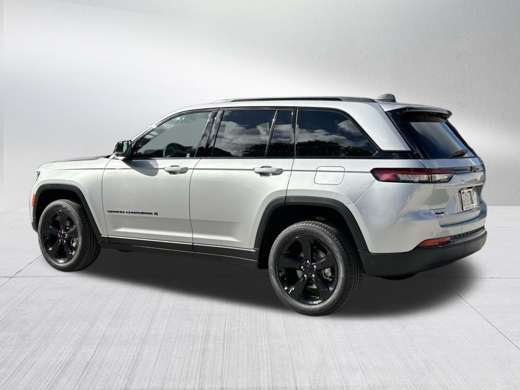 new 2025 Jeep Grand Cherokee car, priced at $40,948