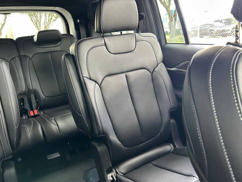 new 2025 Jeep Grand Cherokee L car, priced at $43,020