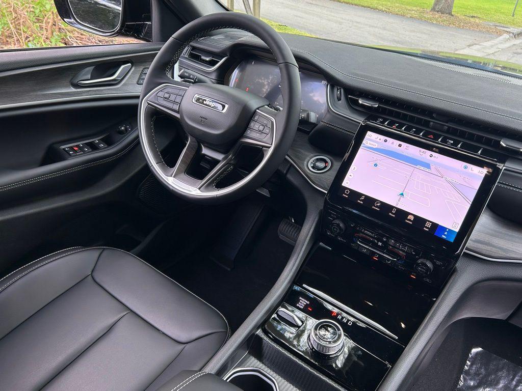 new 2025 Jeep Grand Cherokee L car, priced at $43,020