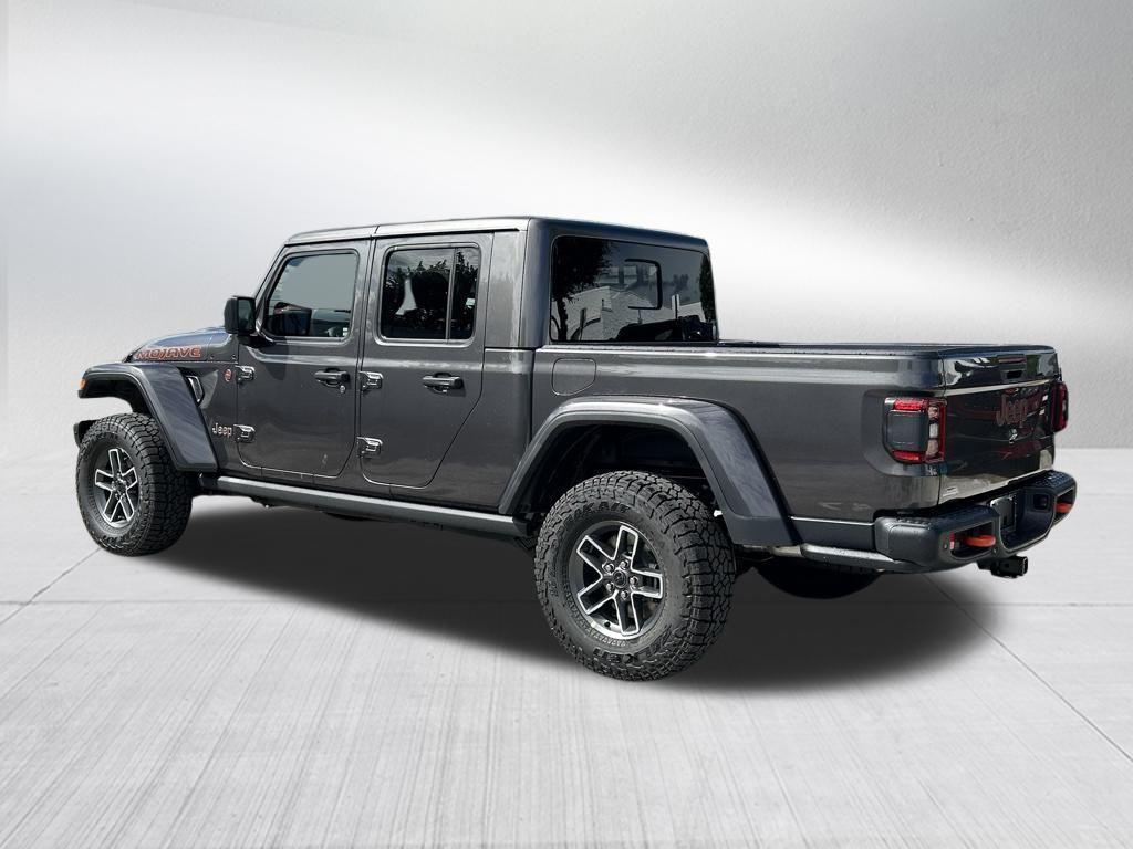 new 2025 Jeep Gladiator car, priced at $52,474