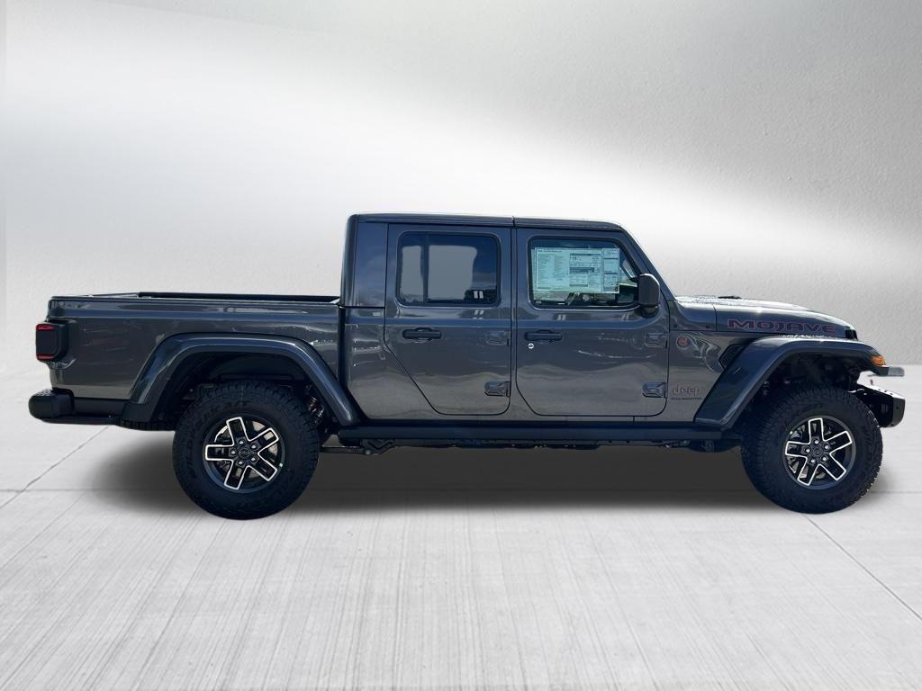 new 2025 Jeep Gladiator car, priced at $52,474