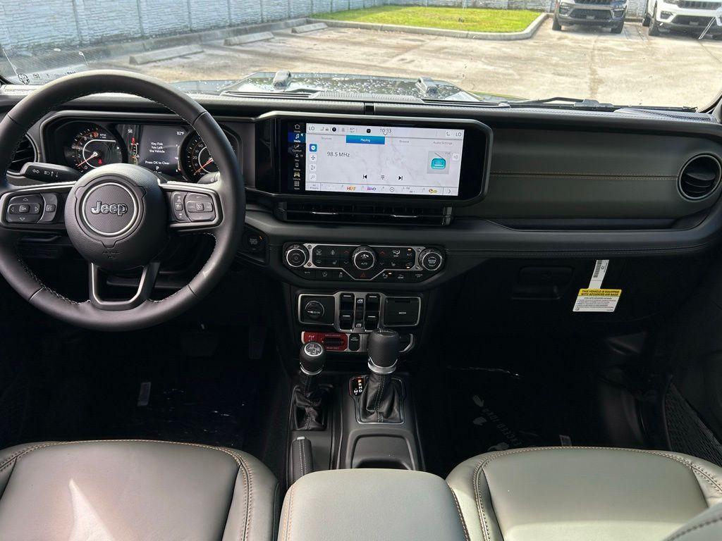 new 2025 Jeep Gladiator car, priced at $52,474