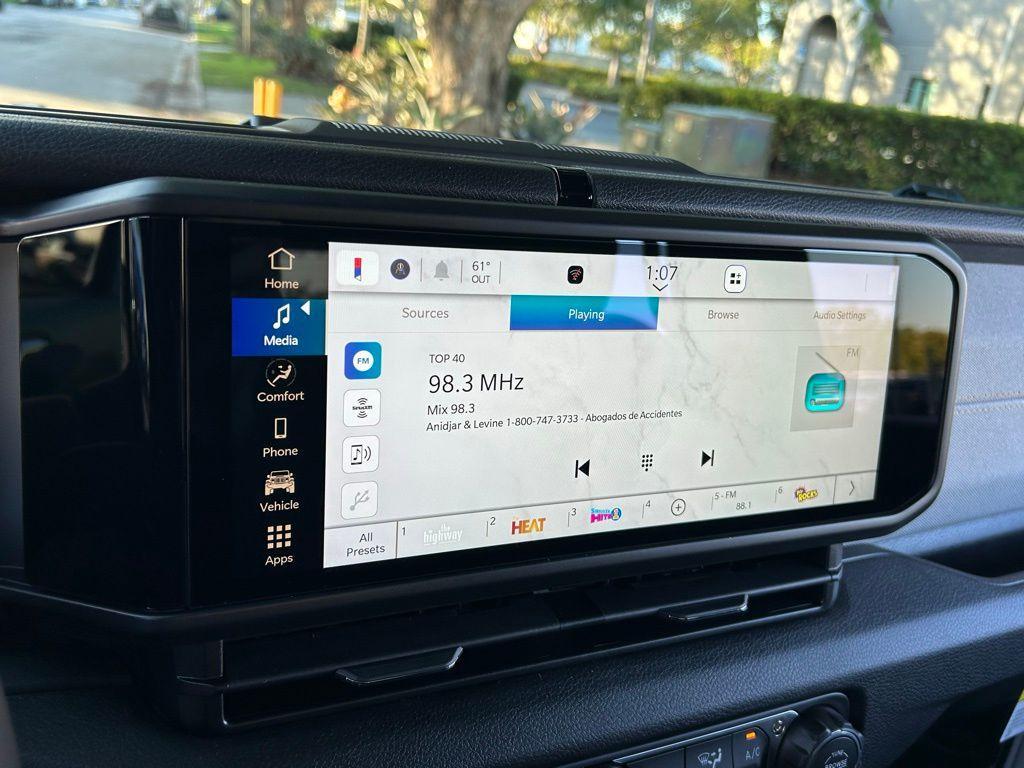 new 2026 Jeep Gladiator car, priced at $44,867