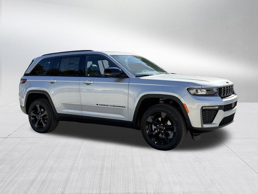 new 2026 Jeep Grand Cherokee car, priced at $46,365