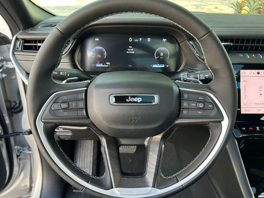 new 2026 Jeep Grand Cherokee car, priced at $46,365