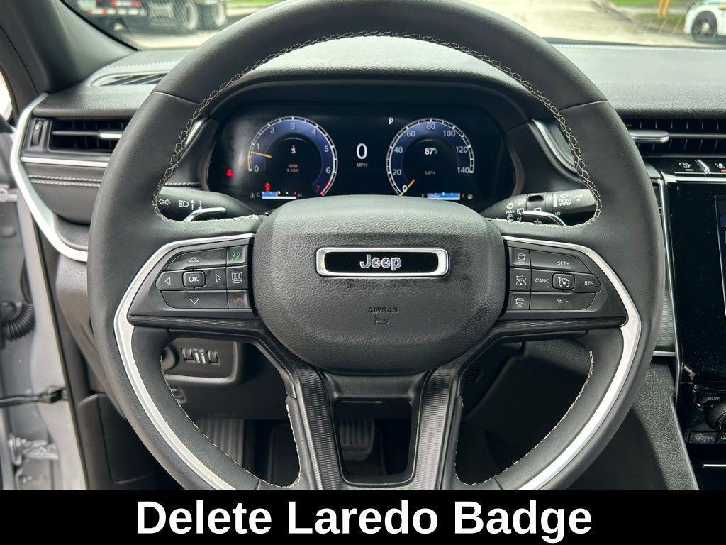 used 2024 Jeep Grand Cherokee car, priced at $29,996