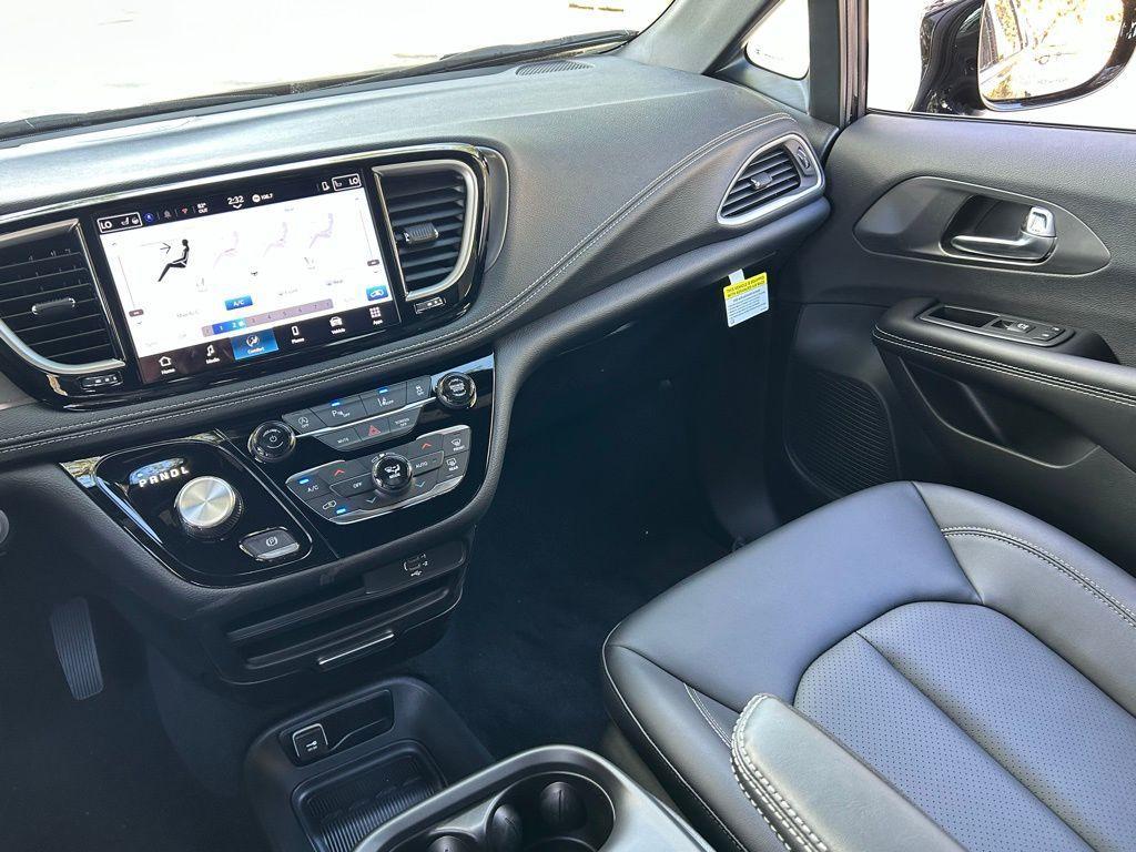 new 2026 Chrysler Pacifica car, priced at $42,433